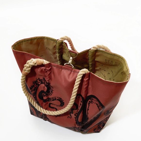 Sea Bag -Rare Tanbark sailcloth bag Octopus- NWT - Picture 5 of 5